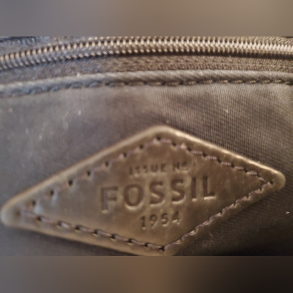 HP 🎉🎉Fossil Black Crossbody Bag - Picture 8 of 11